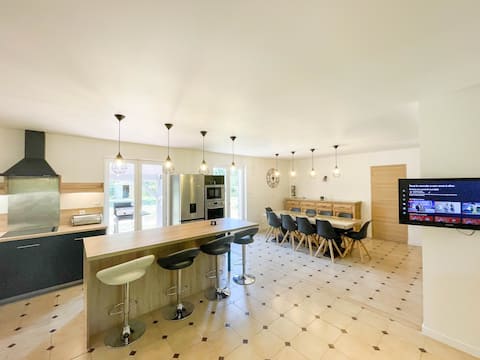 Completely renovated family home