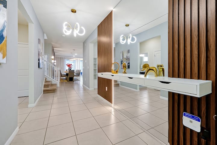 Family-friendly 10br, Sleeps26, Free Resort Access - 佛羅里達