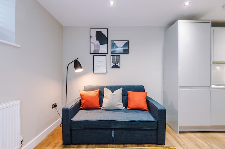 Stylish City Centre Apartment! - Chester