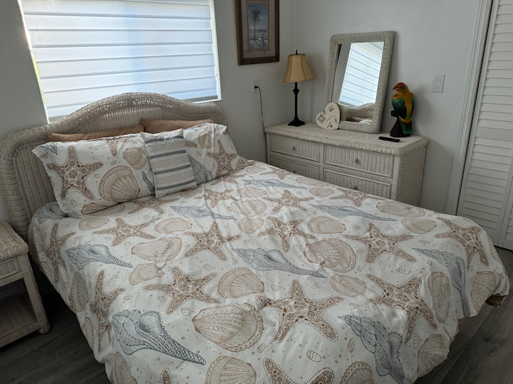 Schlafzimmer 5