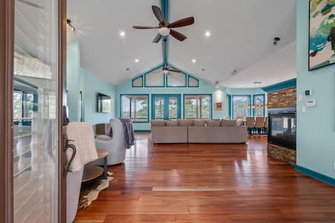 Top Airbnb: Lakefront Retreat in Hot Springs Village in Hot Springs Village