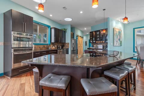 Lakefront Retreat in Hot Springs Village