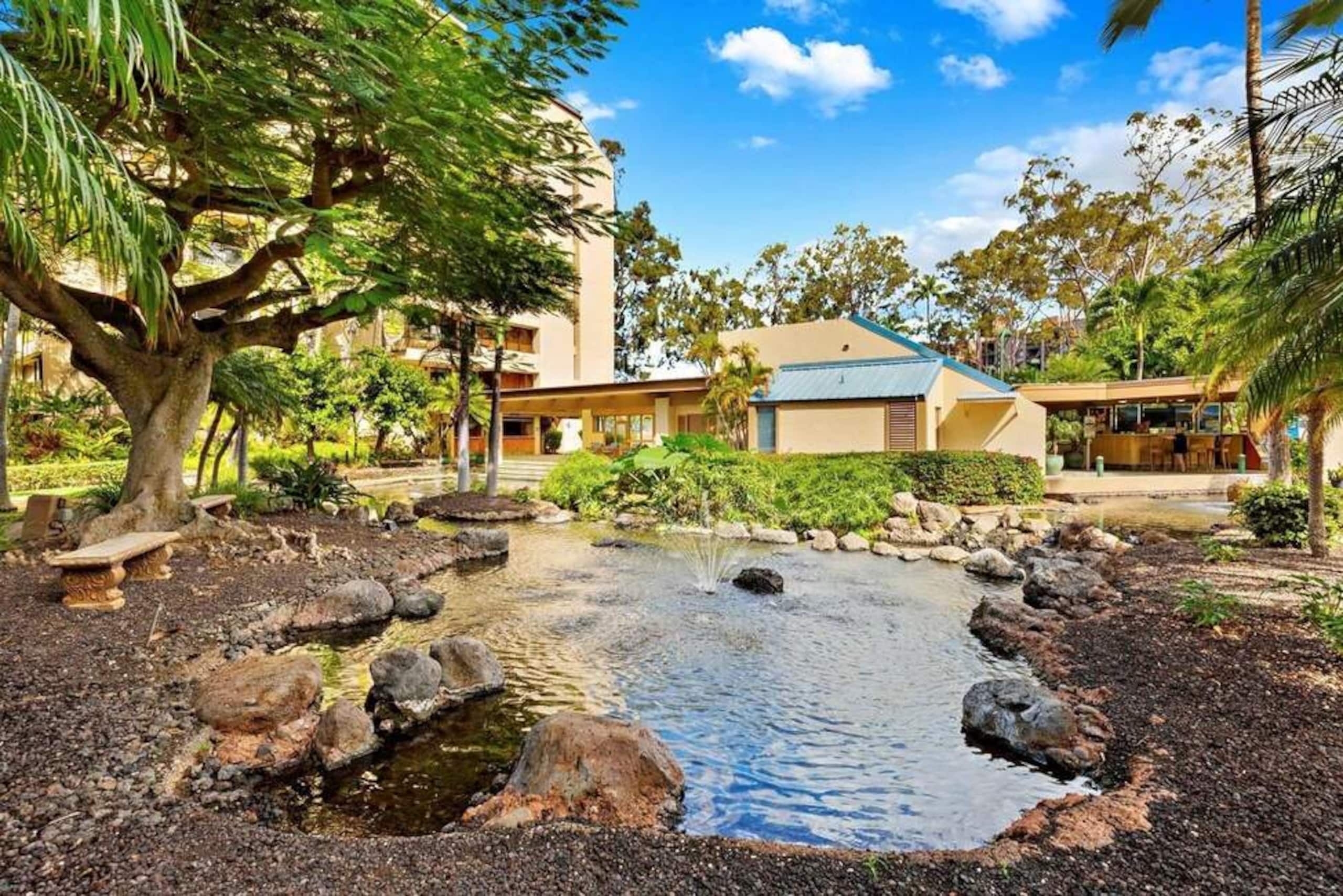 Condo in Lahaina · ★4.92 · 3 bedrooms · 6 beds · 3 baths - Image 76
