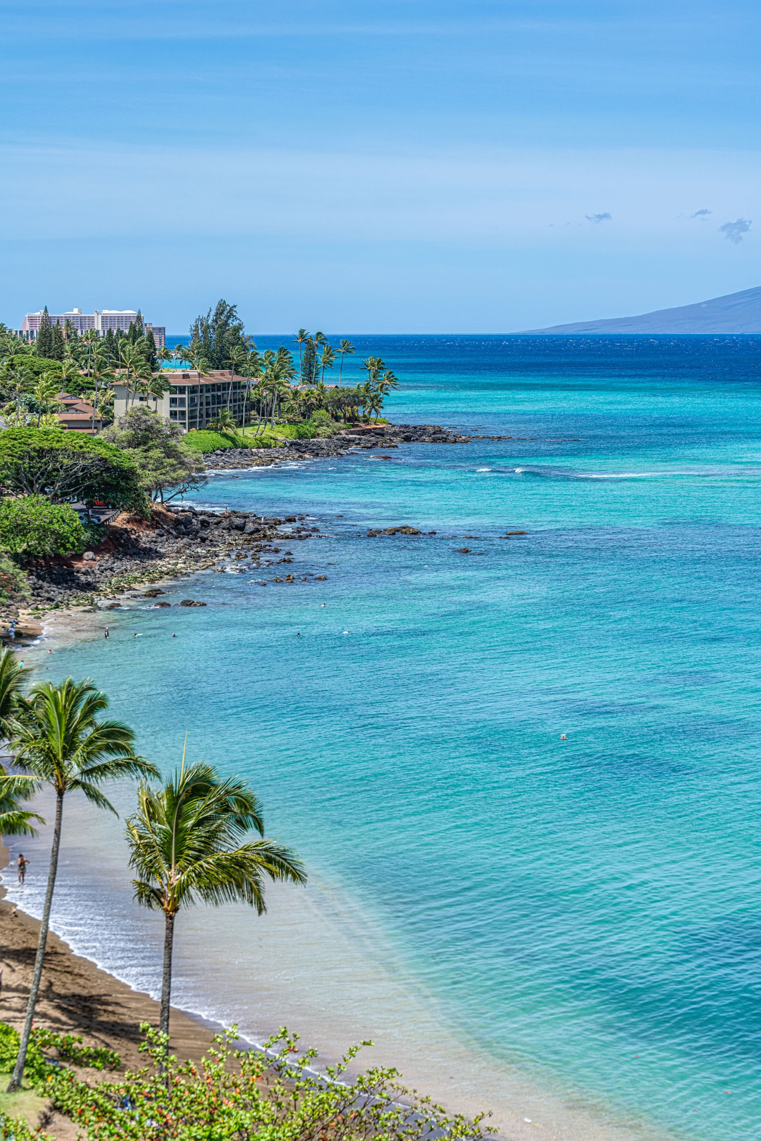 Condo in Lahaina · ★4.92 · 3 bedrooms · 6 beds · 3 baths - Image 50