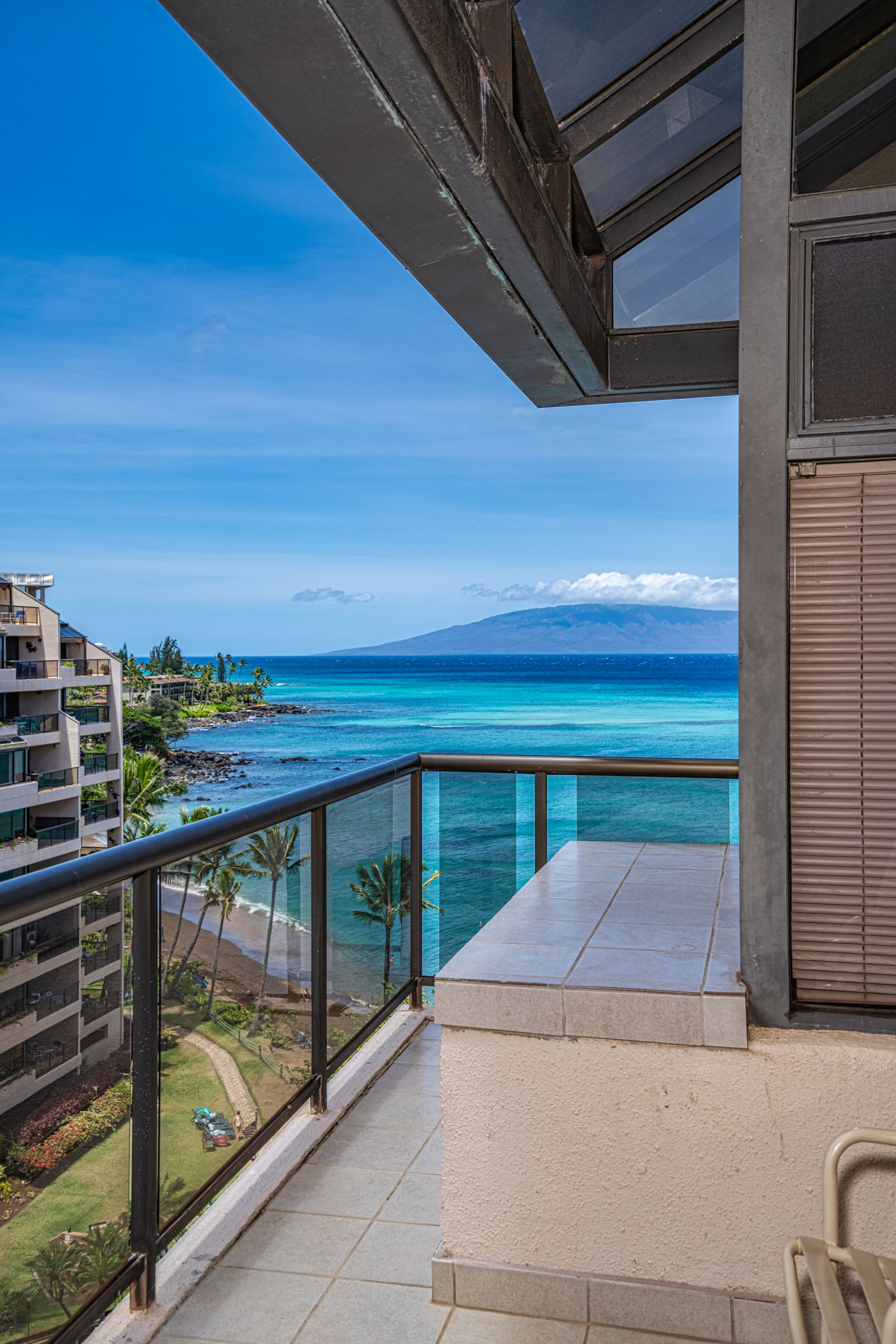 Condo in Lahaina · ★4.92 · 3 bedrooms · 6 beds · 3 baths - Image 47