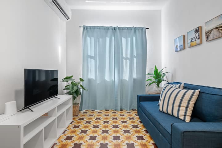 Ocean Breeze Suite Iv At Ocean Park - San Juan, Puerto Rico