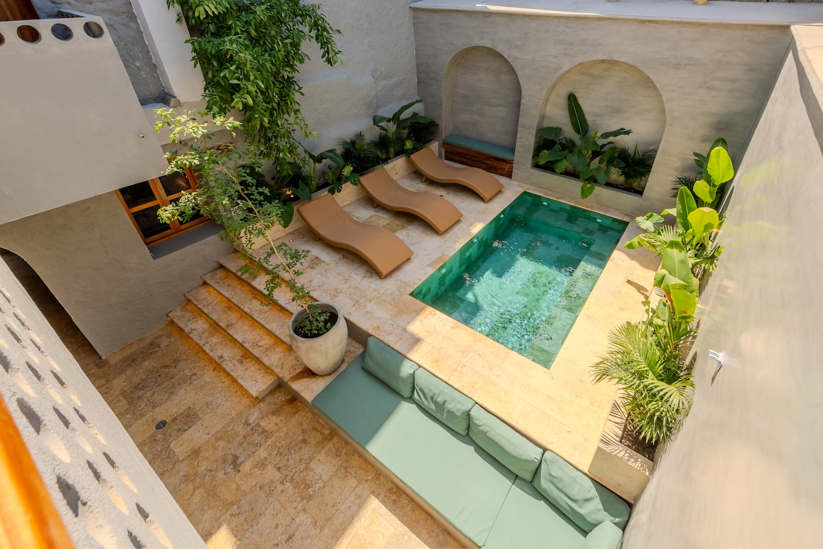11BR Luxury Villa in Cartagena — photo 1
