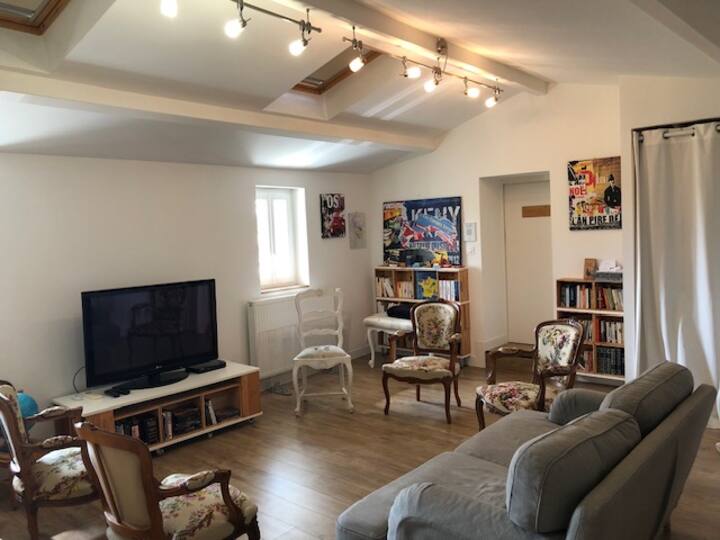 1 Chambre, 1 Lit, 2 Personnes, Sanitaires Privés - Mios
