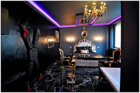 The Majestic Suite, XXL Spa, Luxury Escape