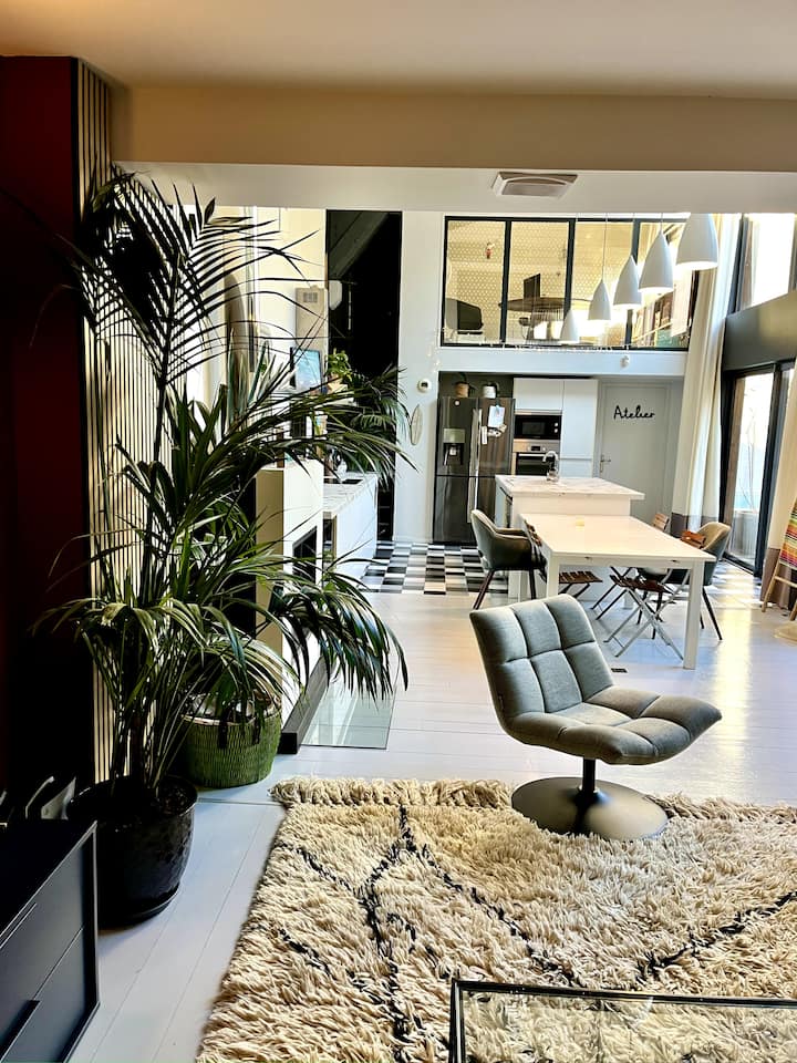 Grand Loft Bordelais
Avec Piscine - 波爾多