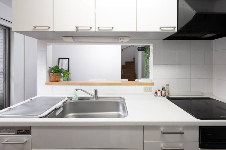 新宿 1站地/新大久保站(JR山手线)5分钟/2浴室2卫生间/独栋别墅/韩国商业街/歌舞伎町10分钟 gallery image 5