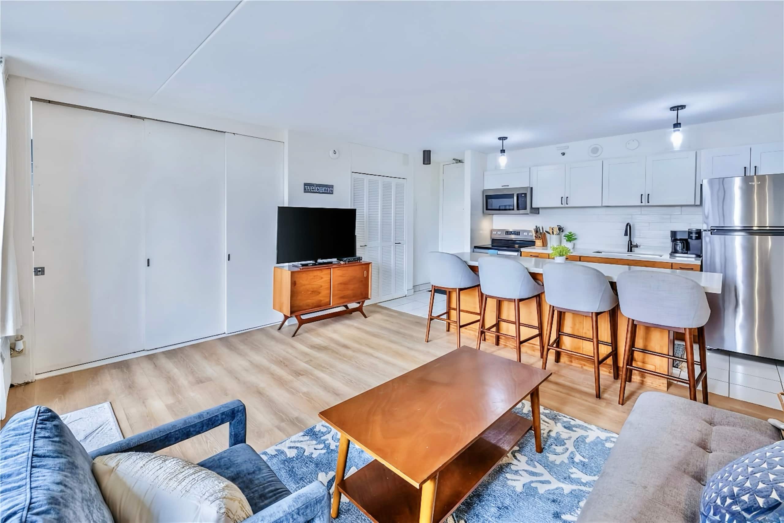 15FL-Cozy Waikiki Banyan 1BR w/Free Parking~ - Image 6