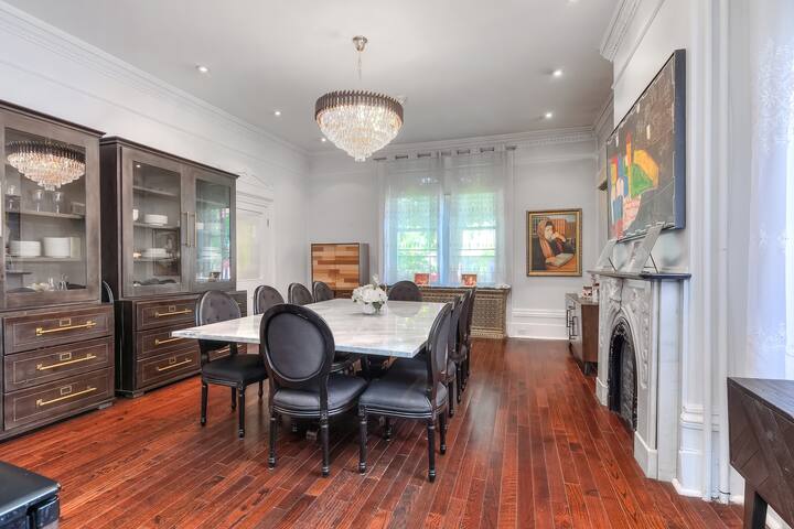 Central – Luxurious Mansion 7 Bedrooms 9000sqft gallery image 5