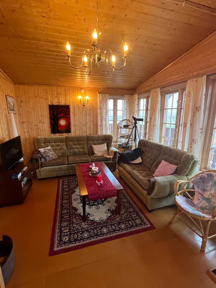 Charming Cottage With Panoramic View - 그린란드