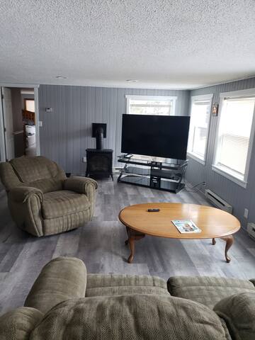 Bass Lake Retreat (Private) gallery image 2