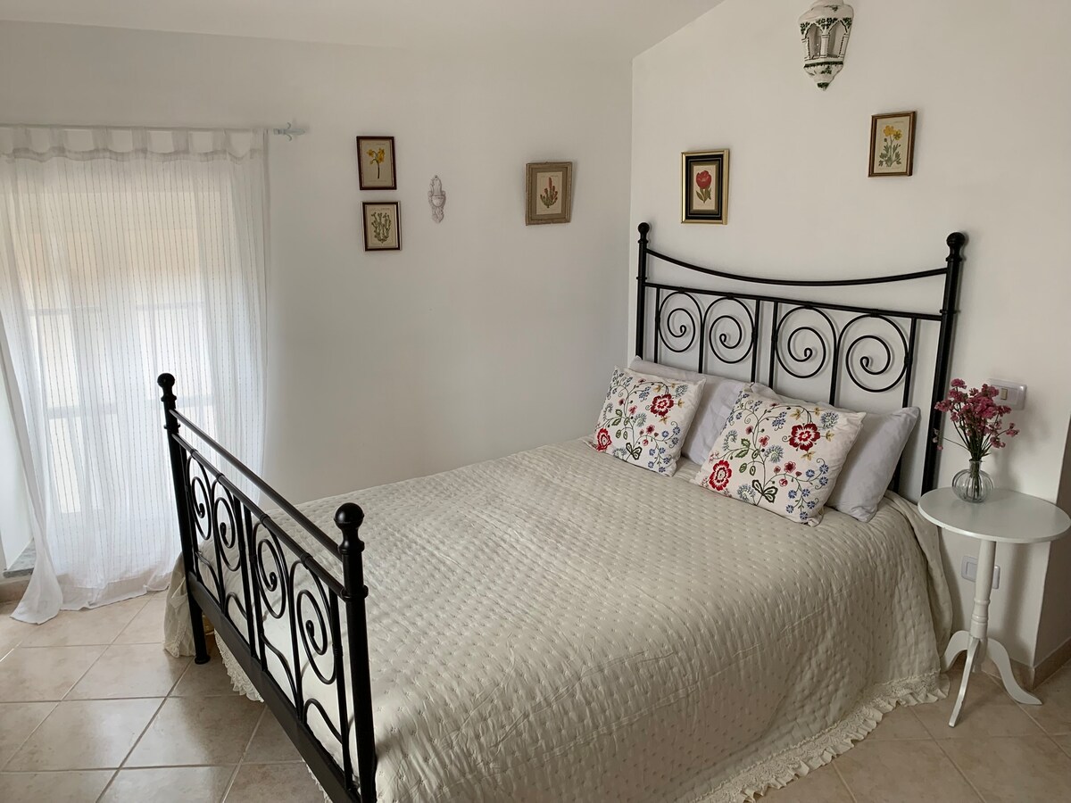 საძინებელი 2