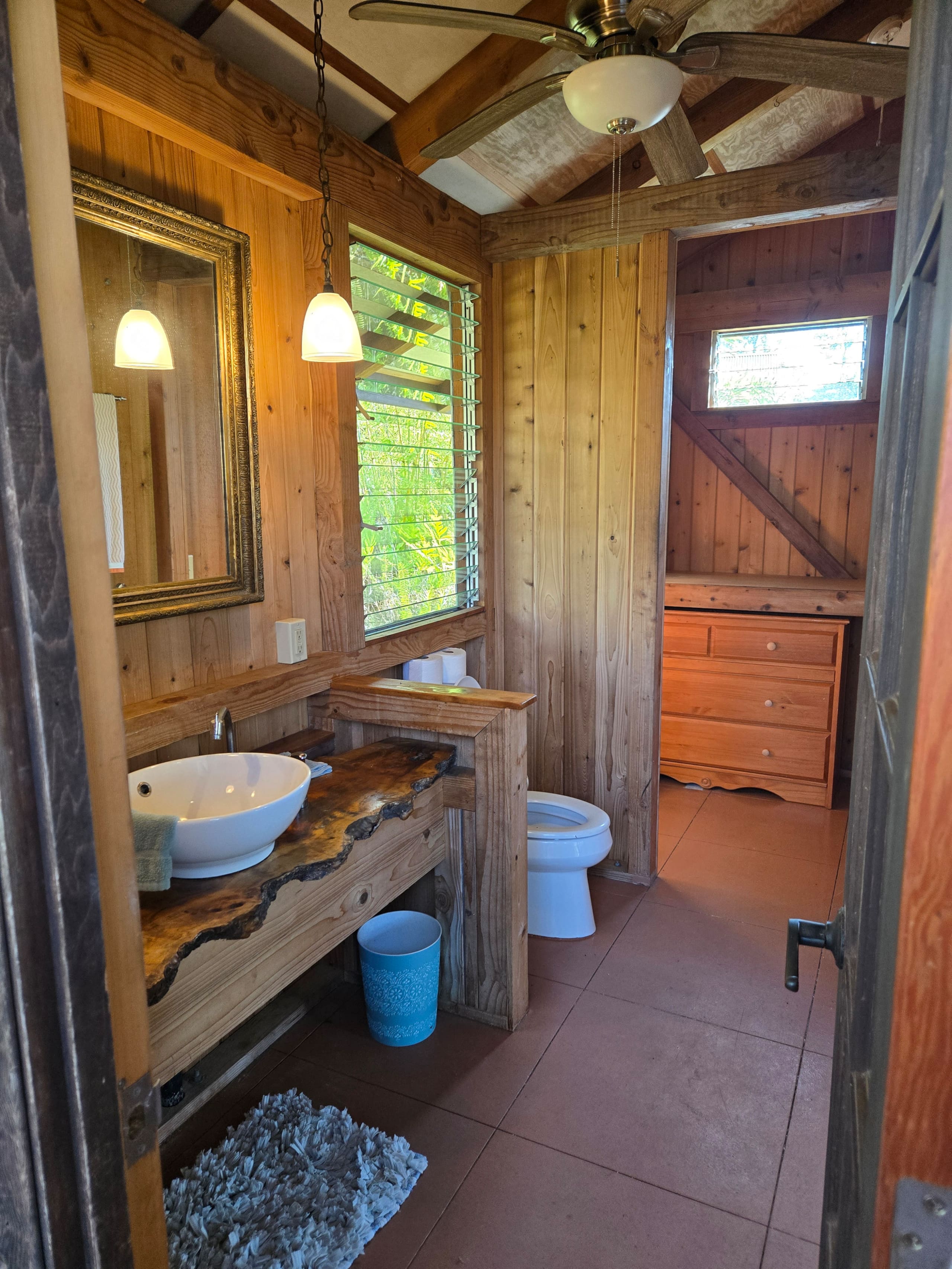 Cabin in Pahoa · ★5.0 · 1 bedroom · 1 bed · 1 private bath - Image 6