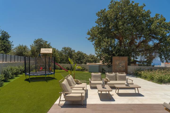 Georgia Villa – With Private Pool gallery image 5