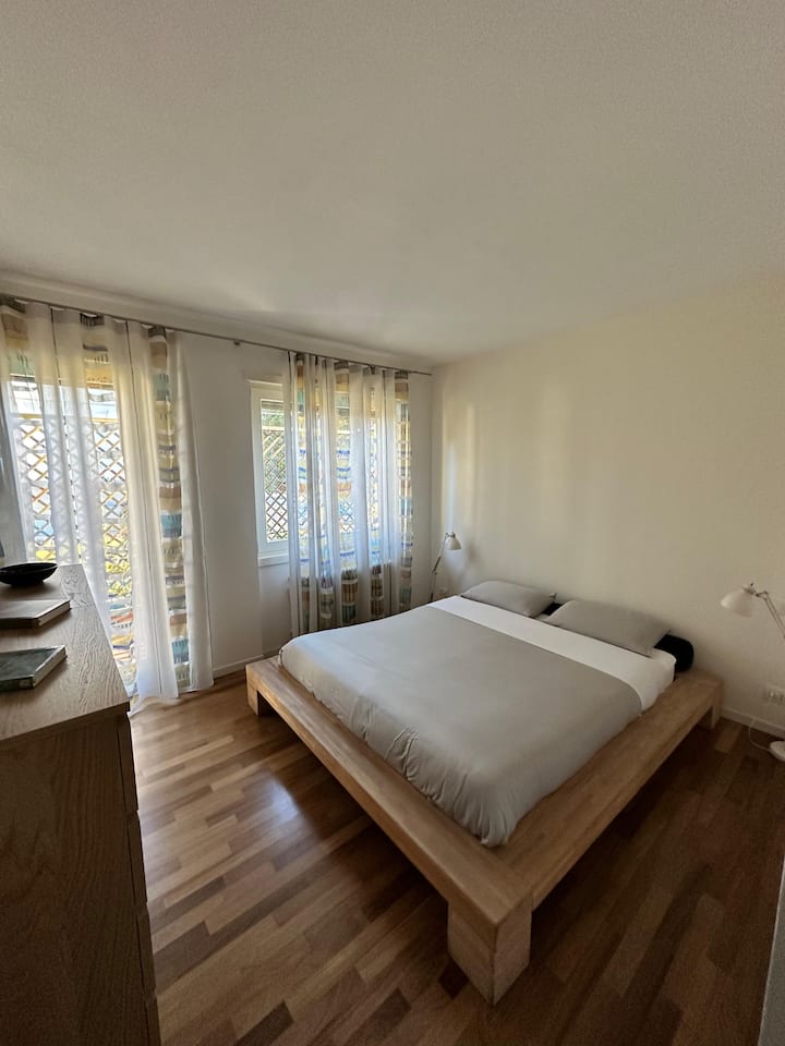 غرفة النوم 1