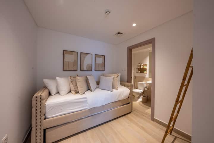 საძინებელი 4