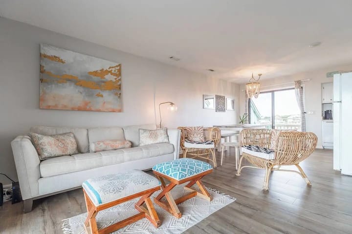 Salt Oasis | King Beds | Pool | Ocean View | Marsh - Carolina Beach State Park, Carolina Beach