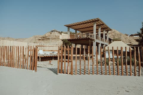 Punta Veleros Beachfront Retreat