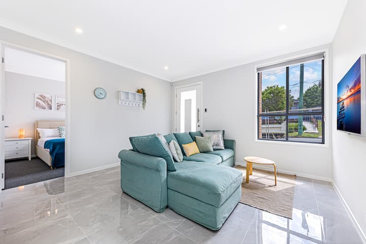 Lovely House @ Lalor Park - Blacktown