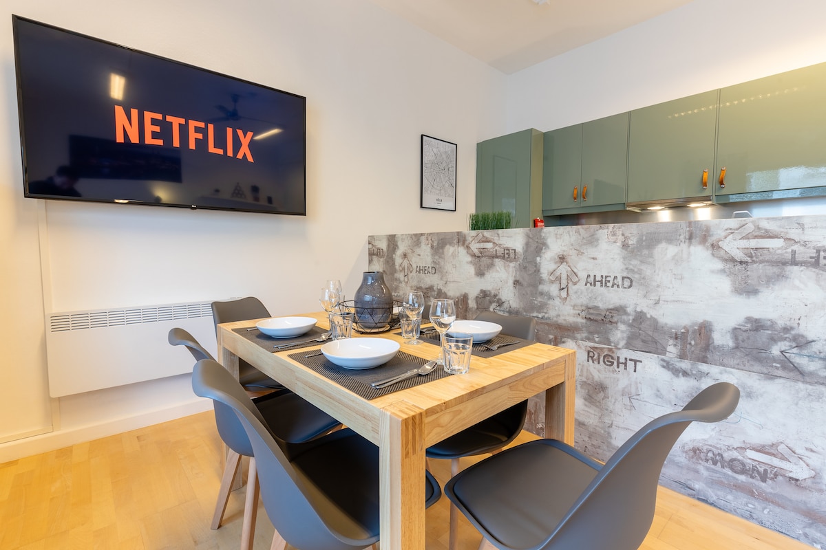 Top performing Airbnb: City Lounge Köln in Sülz