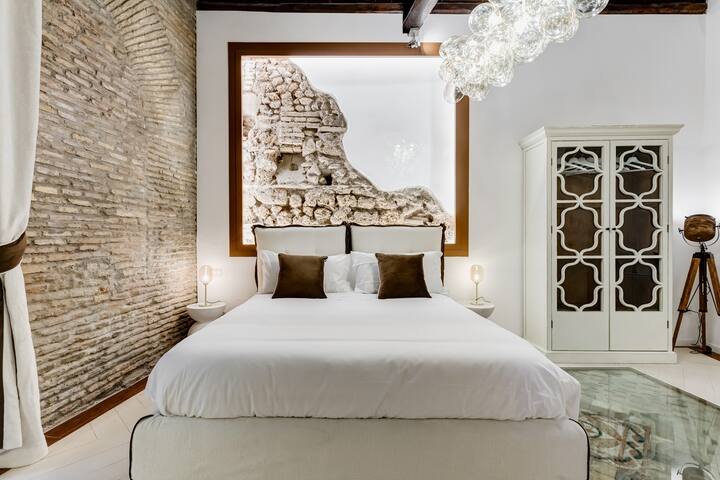 NEW ROMAN APT Campo Marzio – 8People RomeDreamHome gallery image 4