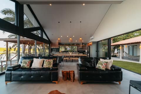 Top Airbnb: Casa Lucana - Leisure Retreat in Ribeirão Claro em Londrina