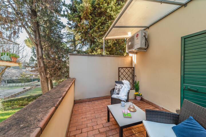 Courtyard Nest gallery image 2