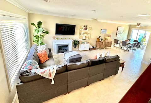 Top performing Airbnb: Coastal Resort Life | Sand & Sea | Beach Home in Huntington Beach