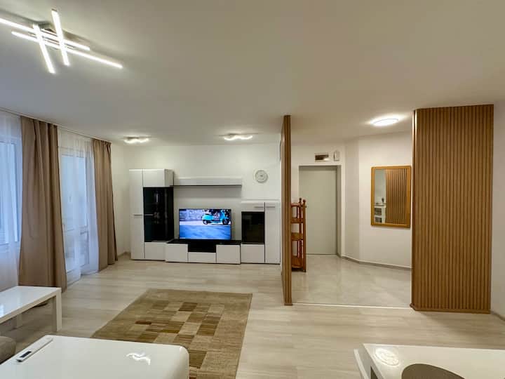White Pearl Apt | 2bd |Top Location| Cozy&spacious - Sofía