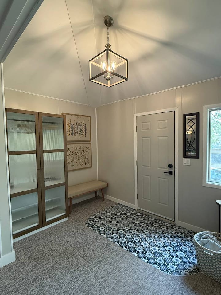 Cozy 2br Retreat Near Danceland In Manitou Beach - Saskatchewan