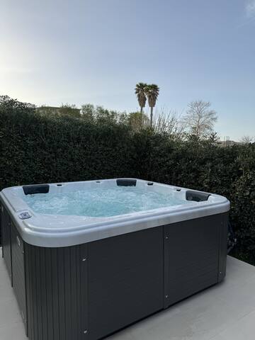 BlueGreenVilla gallery image 2