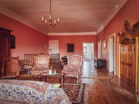 The palace of the Baron of Rallo, a 15th-century residence.