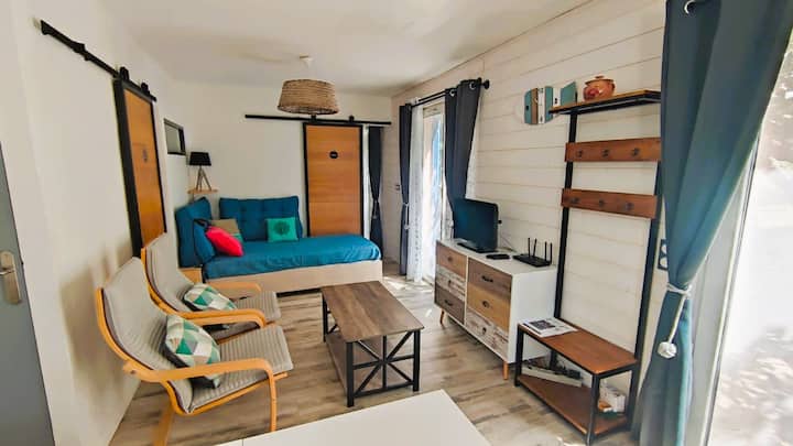 Maison Indépendante 2*-35m²-terrasse-clim-parking - Le Lavandou