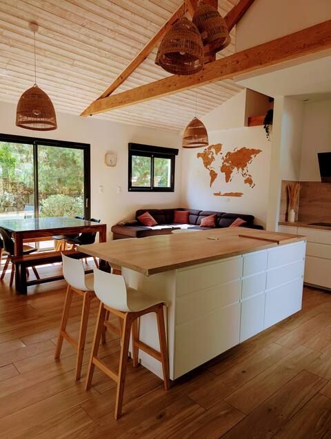 Popular Airbnb listing: Villa Océane in Vendays Montalivet