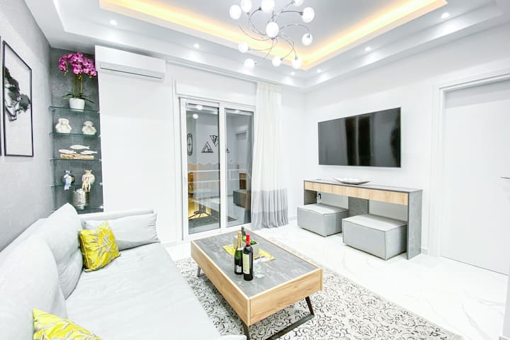 Diamond Downtown Kolonaki