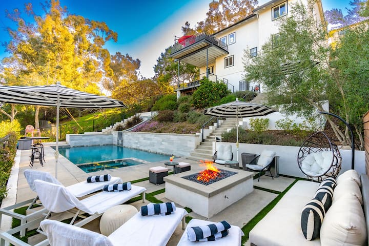 New! Heaven’s Hideaway w/ Pool & Spa