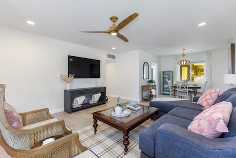 Top Airbnb: The Phoenix Stay in Alhambra