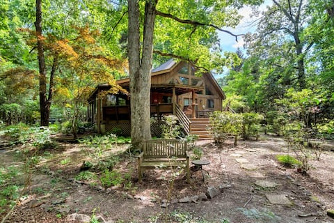 Youngsville "Birds Nest" Getaway