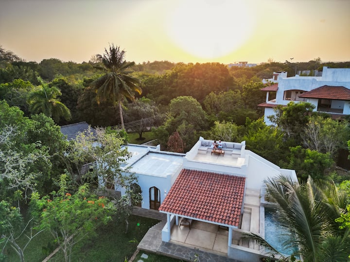 Little Maua | Stylish Hideaway on Galu Beach