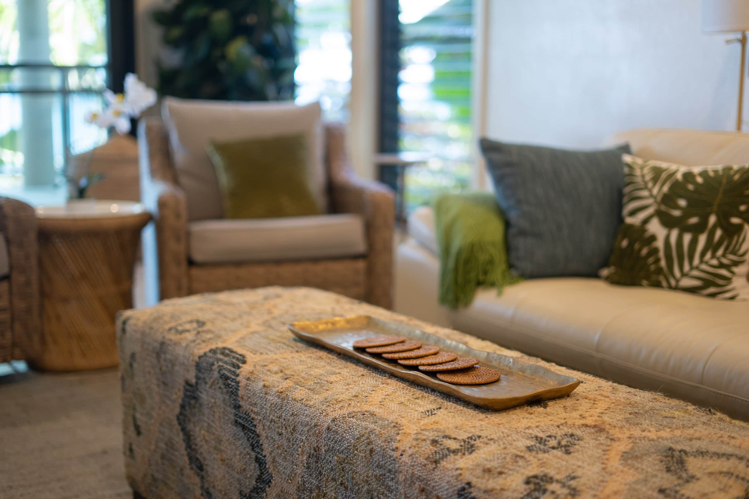Beautiful Modern Ocean Front Condo - Image 7