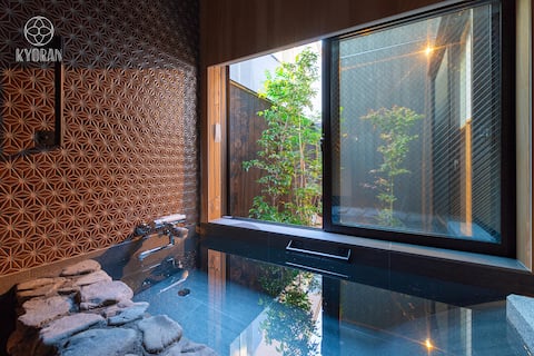 Kyoran [HAYASHI · SENRI] Kiyomizu temple ~ Machiya