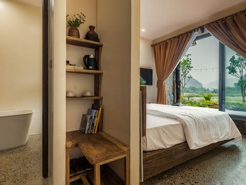 AiLee Villa - Luxury Double Room with Garden