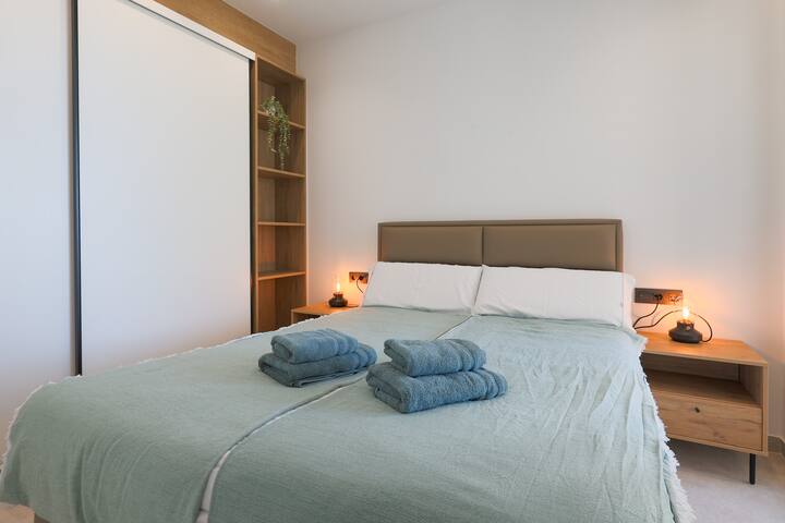 dormitorio 1 con baño privado