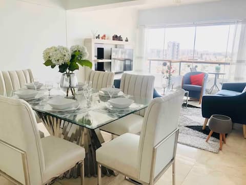 Conveniently located apartment near the airport