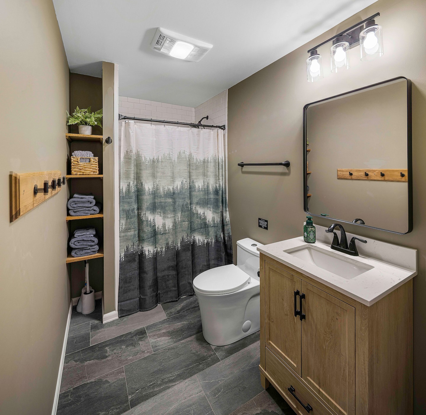 Enjoy a hot shower at the guest house - a full bathroom here means nobody's walking to the main house in their pajamas