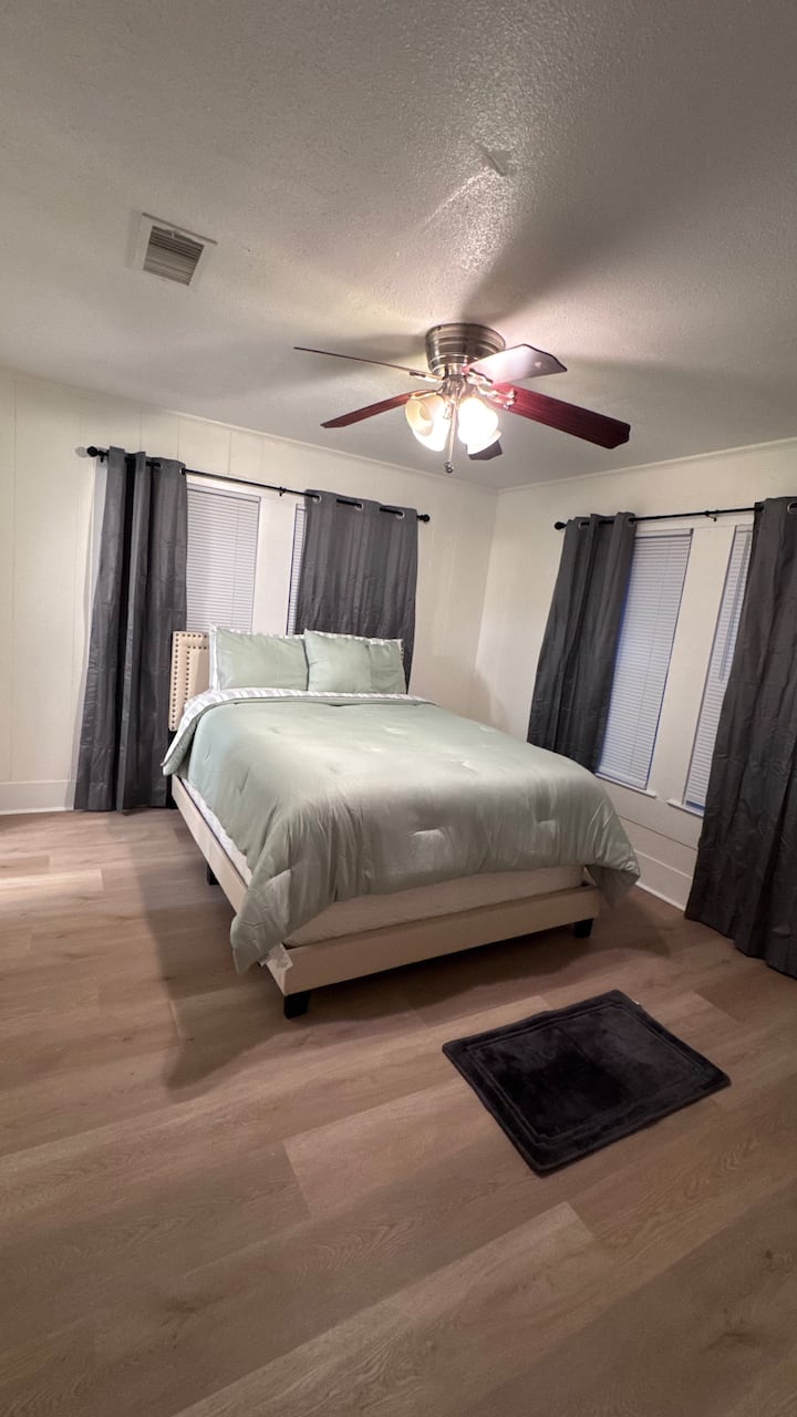 image 11 of 18, Bedroom 2 image 4